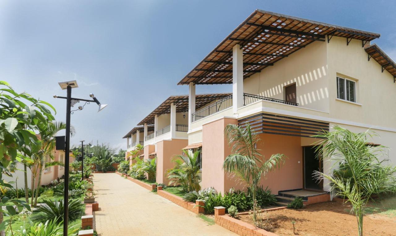 Treebo Laa Gardenia Resort, Nilavoor Lake Yelagiri Exterior photo